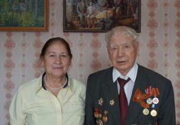 Представители татаро-башкирского культурного центра поздравили ветерана ВОВ с 92-летием