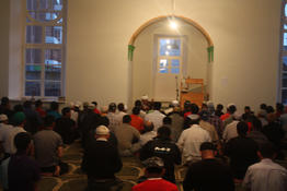 Совет Муфтиев России провел ифтар в Иркутской Соборной мечети